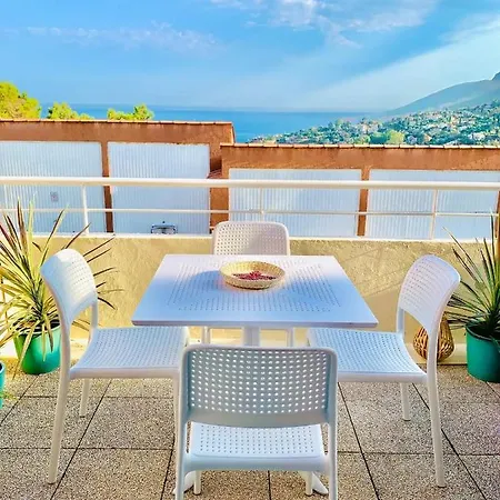 Apartment Superbe 2 Pieces - 4 Couchages - Clim - Parking - Piscine