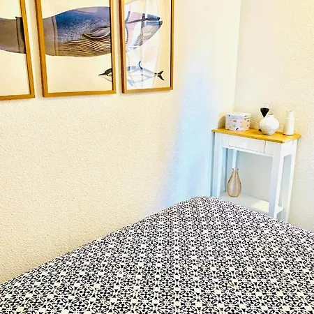 Superbe 2 Pieces - 4 Couchages - Clim - Parking - Piscine Apartment