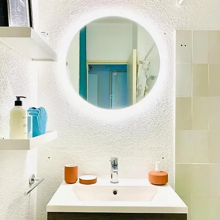 Apartment Superbe 2 Pieces - 4 Couchages - Clim - Parking - Piscine