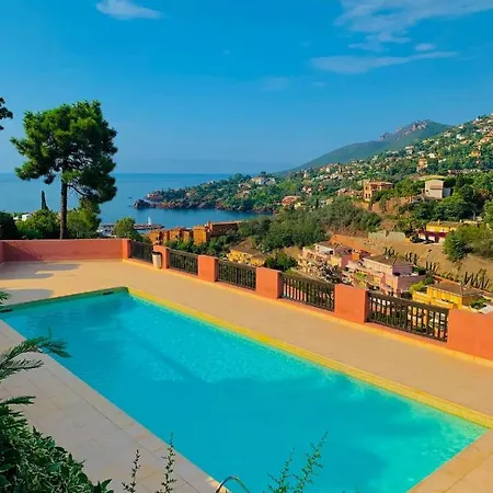 Apartment Superbe 2 Pieces - 4 Couchages - Clim - Parking - Piscine Theoule-sur-Mer