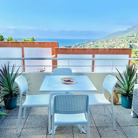 Superbe 2 Pieces - 4 Couchages - Clim - Parking - Piscine Apartment